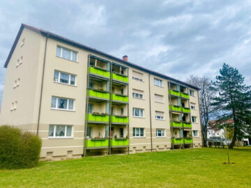 Modernisierte 3-Zimmer-Wohnung mit Balkon, Finkenschlag 32, 90766 Fürth